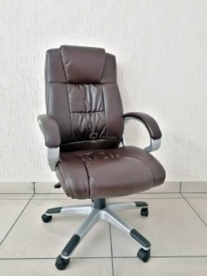 Кресло Barneo K-6 для руководителя (коричневая экокожа) в Казани - kazan.ok-mebel.com | фото 1